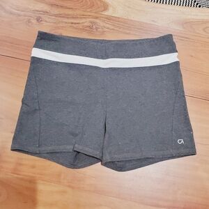 GAP FIT• "Yogi" Short- Large Charcoal Heather Grey- L